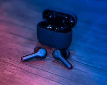 Wearable Accessories – Where Fashion Meets Smart Living ✨